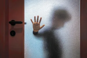 ظاهرة انتحار الأطفال والمراهقين.. كابوس جديد يستفحل في المنطقة