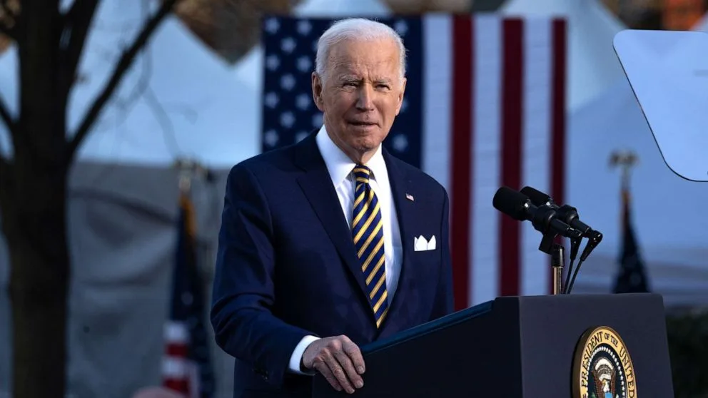 biden-podium-gty-ps-220118_1642543539111_hpMain_16x9_992