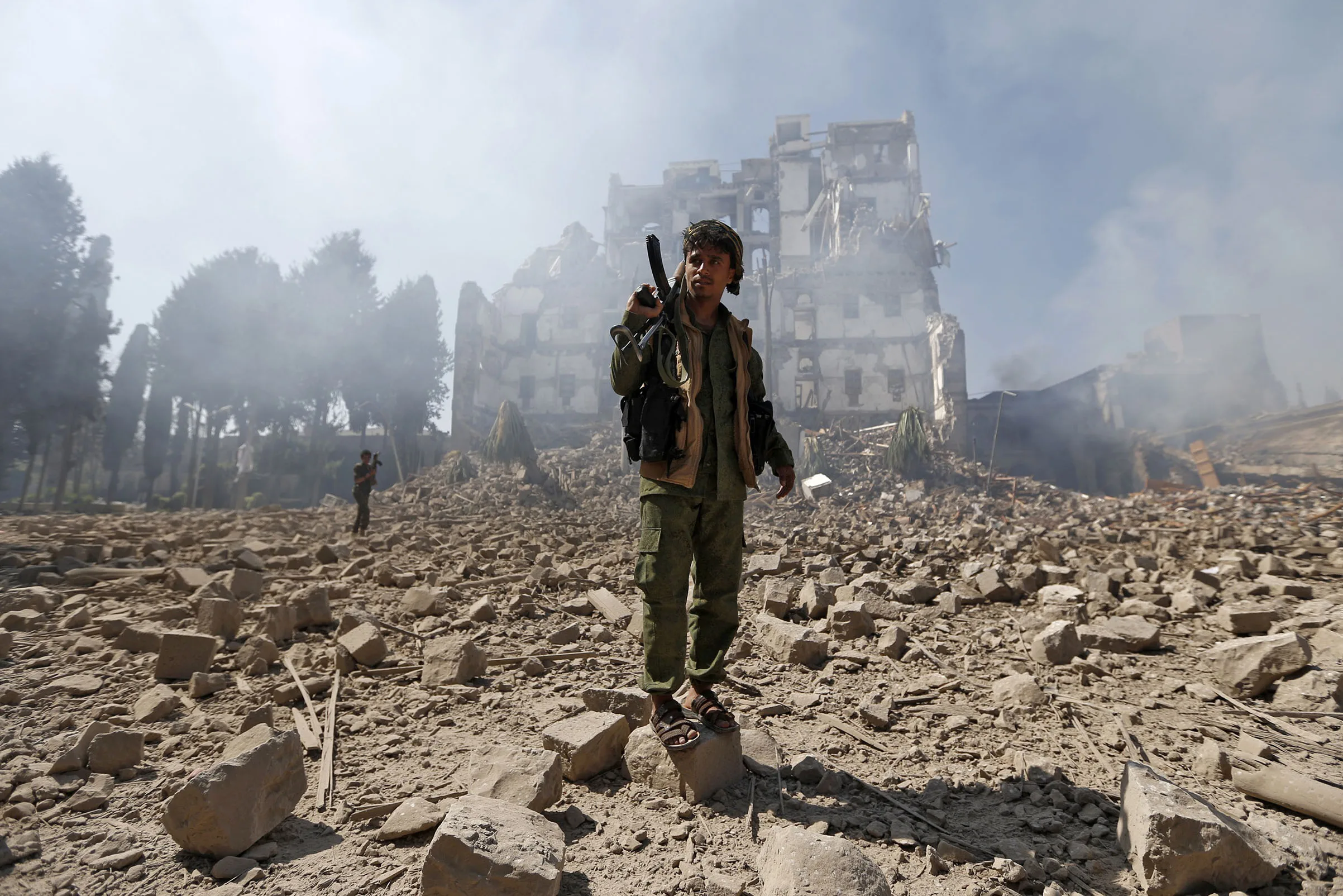ساهمت الأسلحة الفرنسية في تدمير اليمن