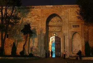 كلمات وأكلات وعمارة.. إرث العثمانيين في الثقافة الشعبية المصرية