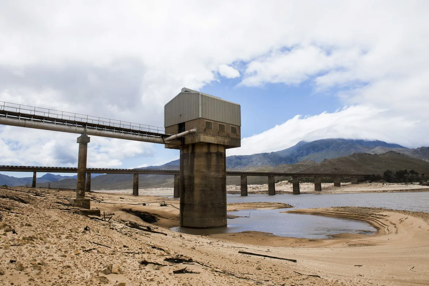 Cape_Town_South_Africa_Water_Crisis_Dam