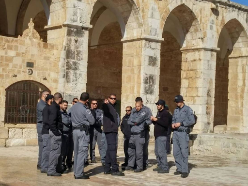 عناصر من وحدة اليسام