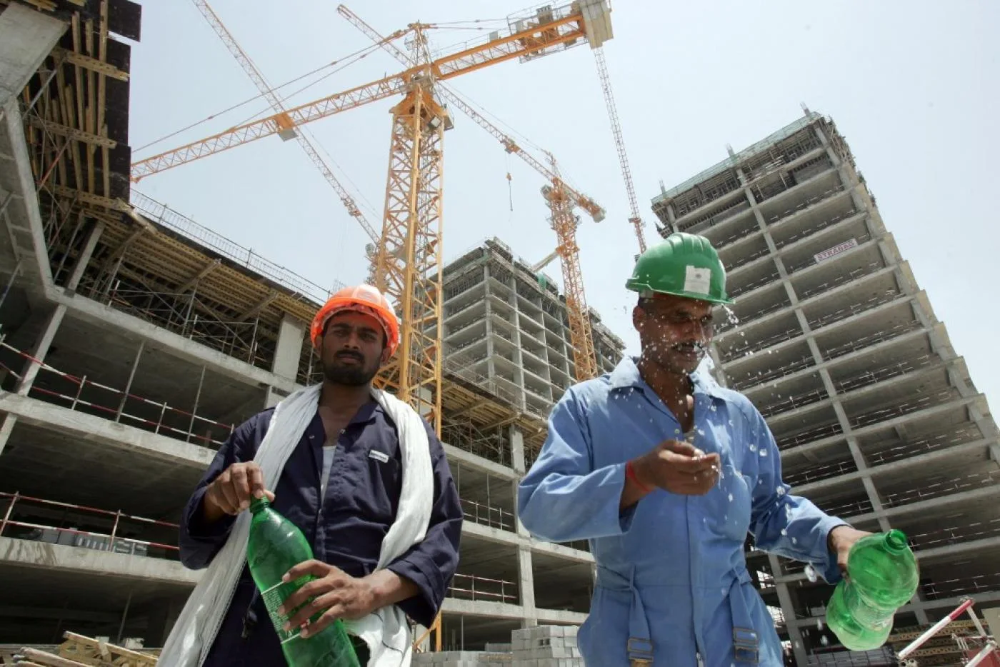 ouvriers-dubai-chantier-immigration-2007-afp