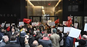 الانتخابات التركية وحرب وسائل التواصل الاجتماعي