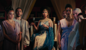 أزمة كيلوباترا ونتفليكس: آخر ما تحتاجه مصر المحطمة