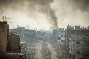 “لافندر”.. آلة الذكاء الاصطناعي التي توجه القصف الإسرائيلي على غزة