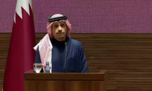 كيف نجحت قطر في ترسيخ مكانتها كوسيط وصانع سلام؟