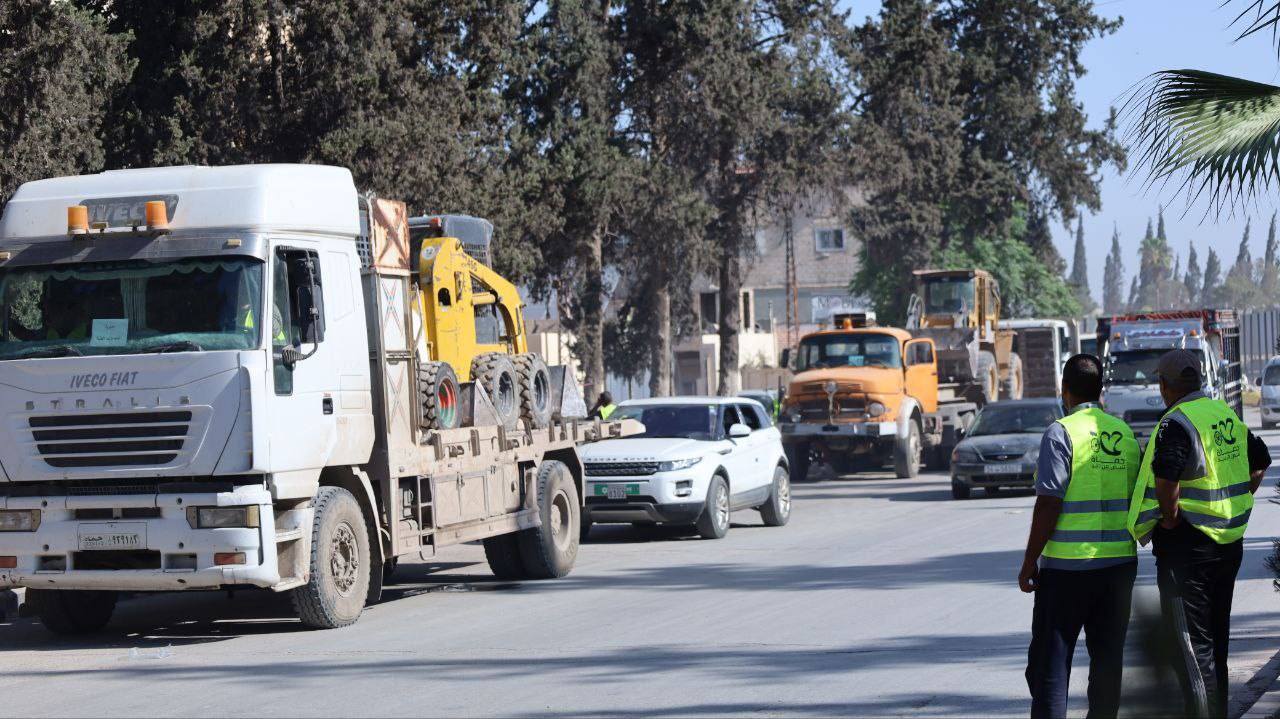 حملات شعبية تعيد الحياة لسوريا.. حين يُصبح المجتمع فريق إنقاذ 24 نون بوست