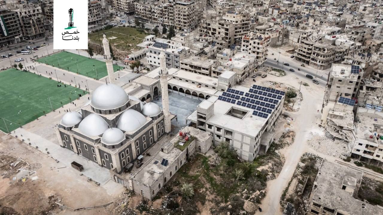 حملات شعبية تعيد الحياة لسوريا.. حين يُصبح المجتمع فريق إنقاذ 28 نون بوست