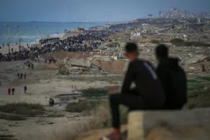 ما بعد الاتفاق: كيف تقرأ المقاومة الفلسطينية وقف النار بين إيران و”إسرائيل”؟