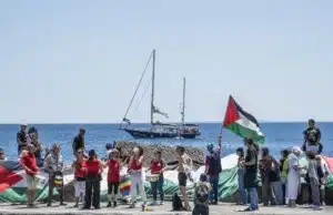 من غزة إلى حدود أوروبا: طائرات الاحتلال تلاحق المهاجرين