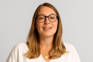 “تيك توك” تسلم مفاتيح الرقابة لـ”صهيونية فخورة”.. من هي إريكا مينديل؟