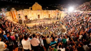 المائدة على أنقاض المجاعة: عندما يتحوّل الاحتفال إلى إهانة