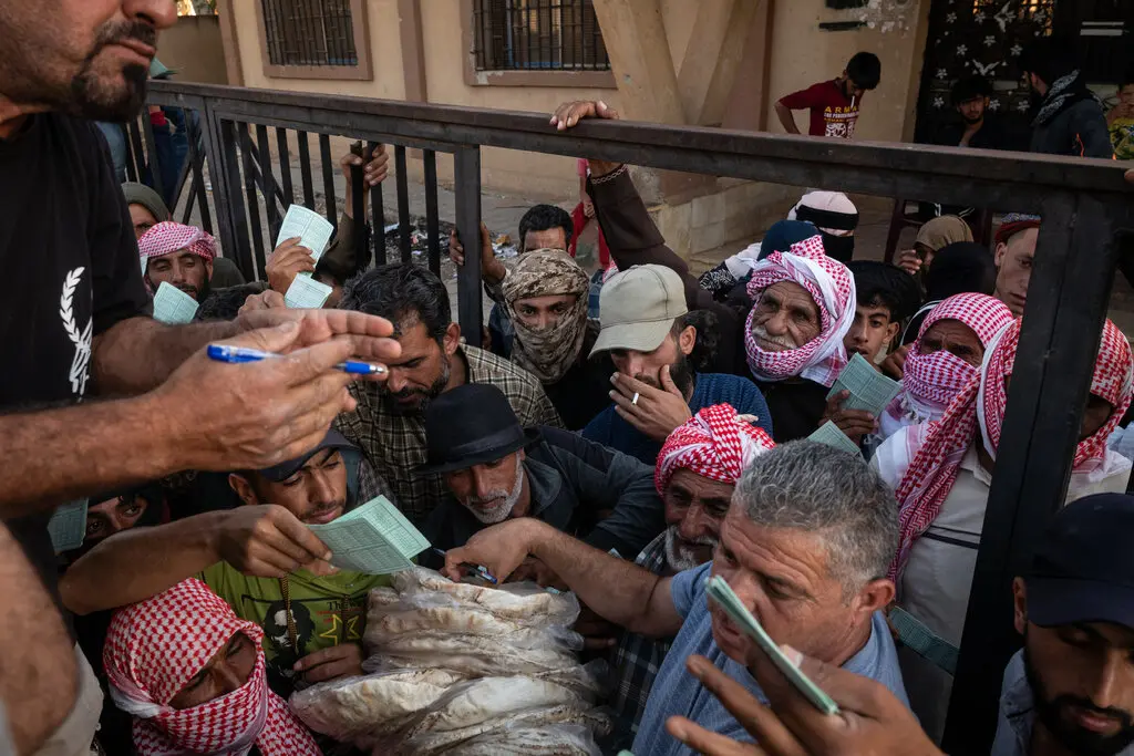 على مفترق الديمقراطية: سوريا تواجه أشباح الحكم الاستبدادي 24 نون بوست