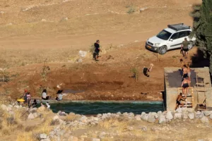 “يحاربوننا برشفة ماء”.. عين سامية والنبع الذي جف بيد الاستيطان