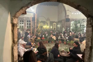 بين الفقر المدقع والترف الانتقائي.. وجه مزدوج لدمشق