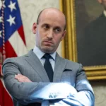 ستيفن ميلر: ظلّ ترامب والعقل المدبر لسياسات "أمريكا أولًا" 2 نون بوست