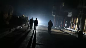 رفع أسعار الكهرباء في سوريا: من أزمة الانقطاع إلى عبء الفاتورة