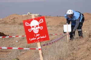 إرث قاتل.. كيف تعيق مخلفات الحرب تعافي سوريا؟