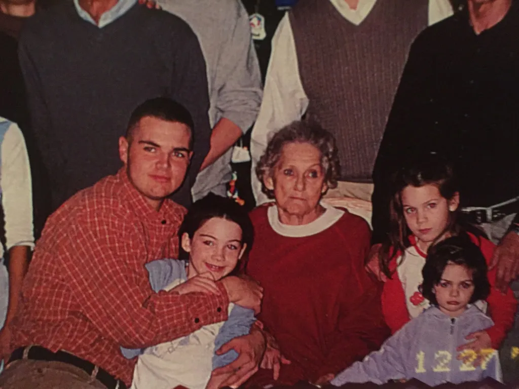 جي دي فانس: رمز الشعوبية الجديدة ووريث "الترامبية" المحتمل 22 نون بوست