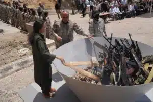 ما بعد حزب العمال الكردستاني.. كيف تتوزع الخريطة الحزبية الكردية؟