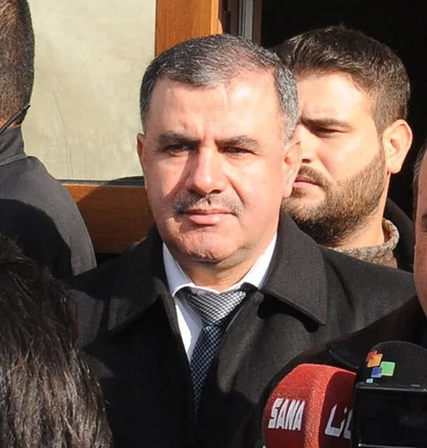 نيويورك تايمز: جنرالات الأسد يدبرون خططًا سريّة لتمرد مسلح 26 نون بوست