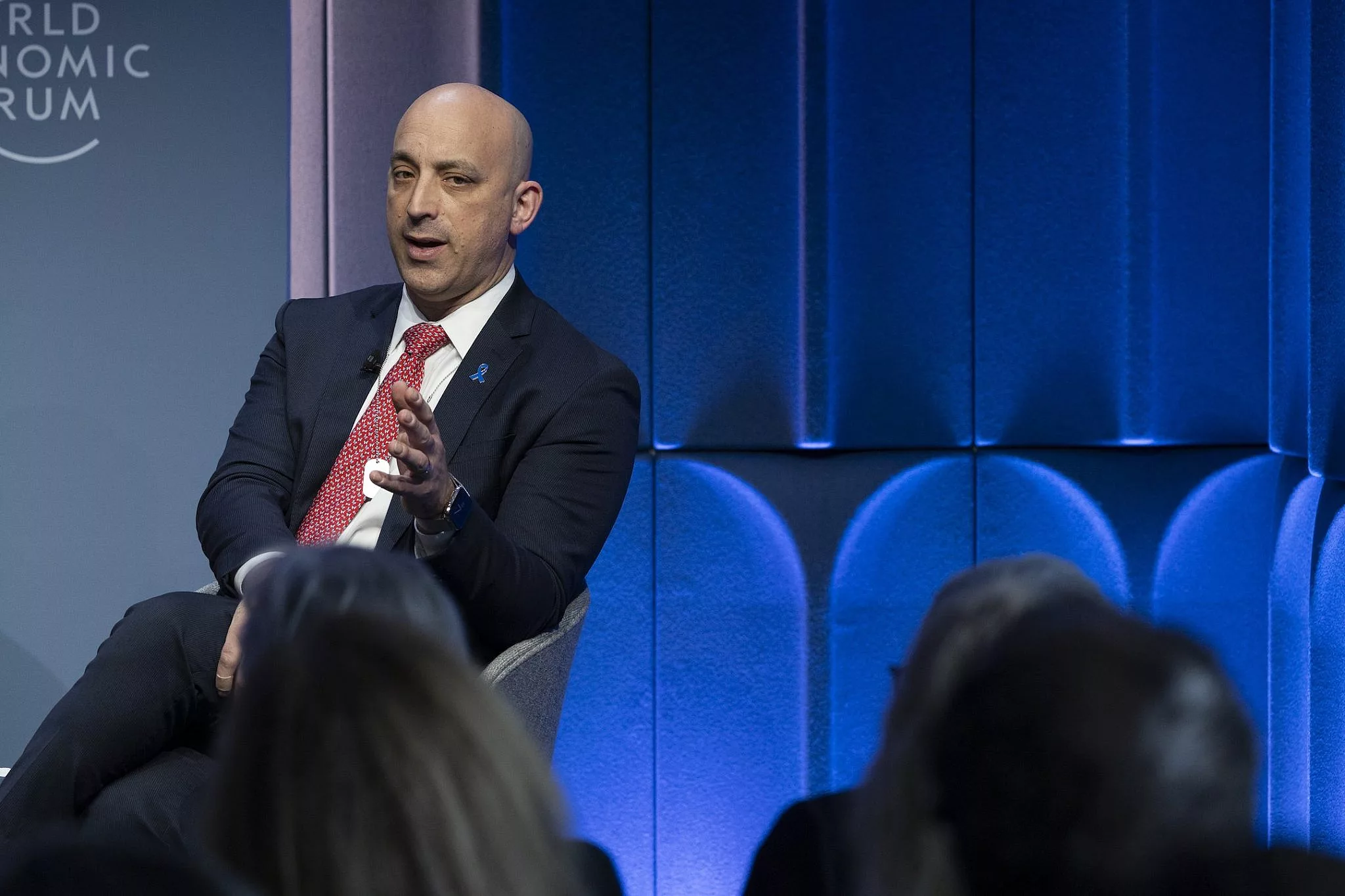 اليمين الأمريكي يواجه وحشه الخاص: معاداة السامية تنقلب على صُنّاعها 25 نون بوست