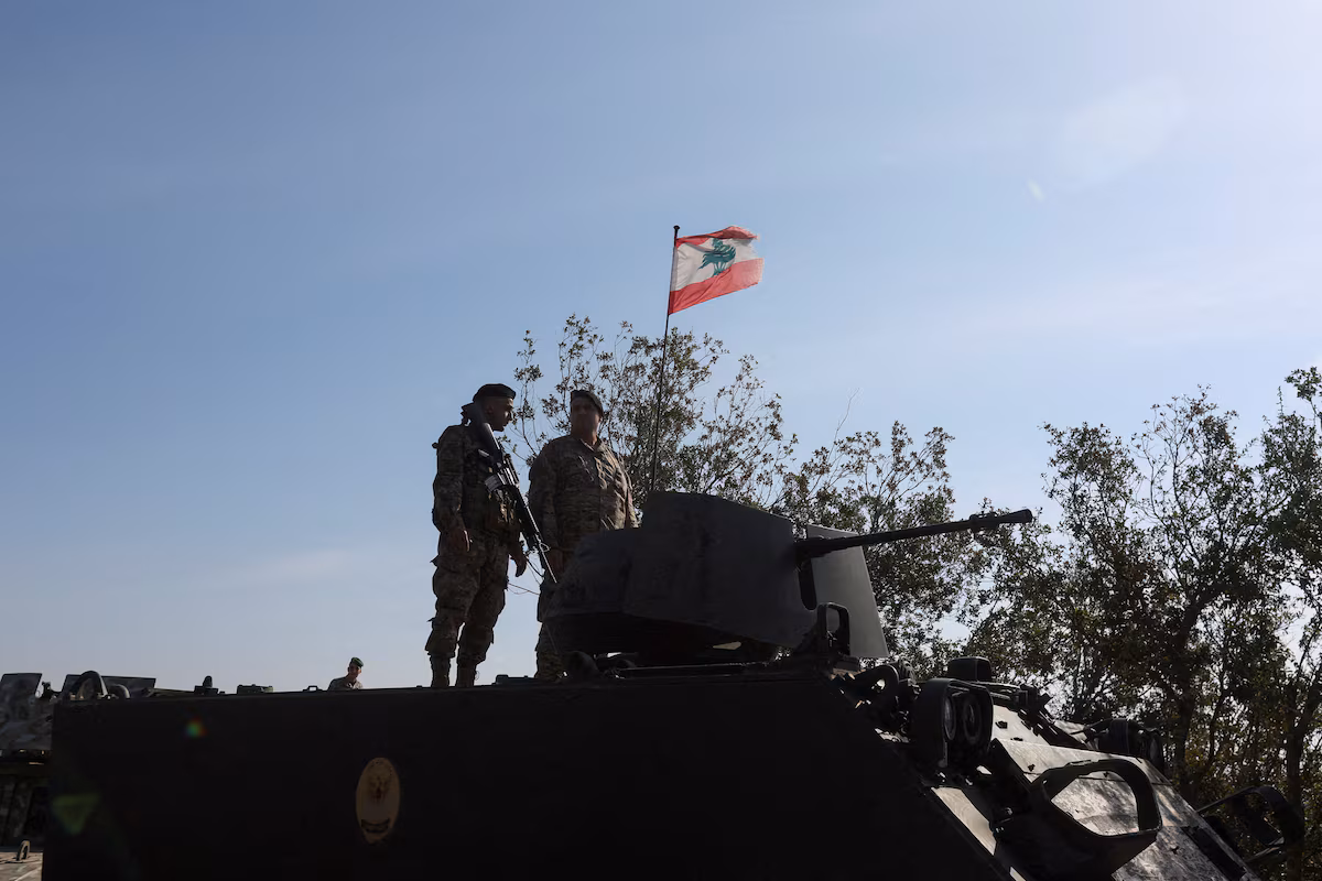 اجتماع باريس.. نزع سلاح "حزب الله" يتحول إلى خطة تنفيذية 22 نون بوست