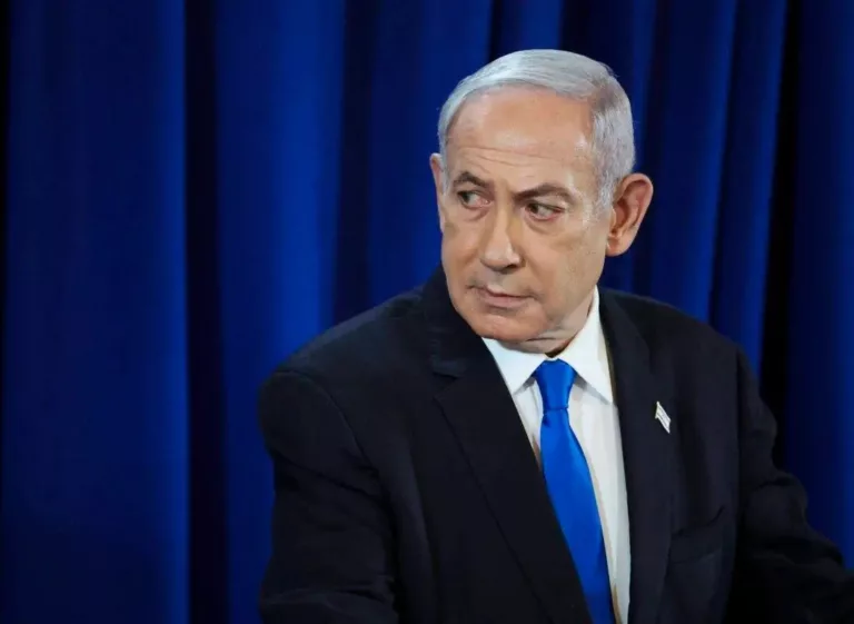 بين المحاكمة والعفو: كيف يحوّل نتنياهو أزمته إلى فرصة انتخابية؟