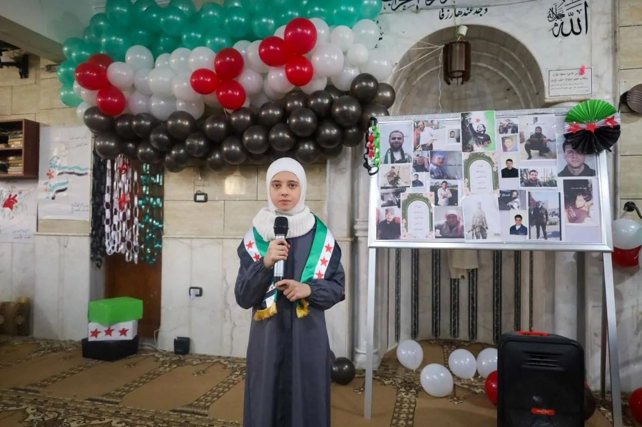 سوريا بعد عام على التحرير.. الحياة تعود إلى المساجد 23 نون بوست