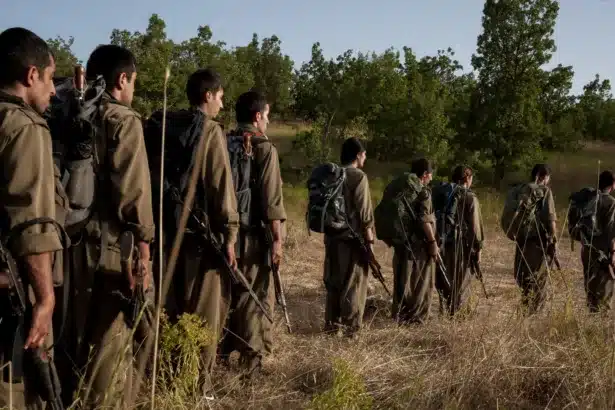 تحوّلت جبال قنديل على مدار عقود إلى قاعدة خلفية مثالية لحرب عصابات طويلة الأمد