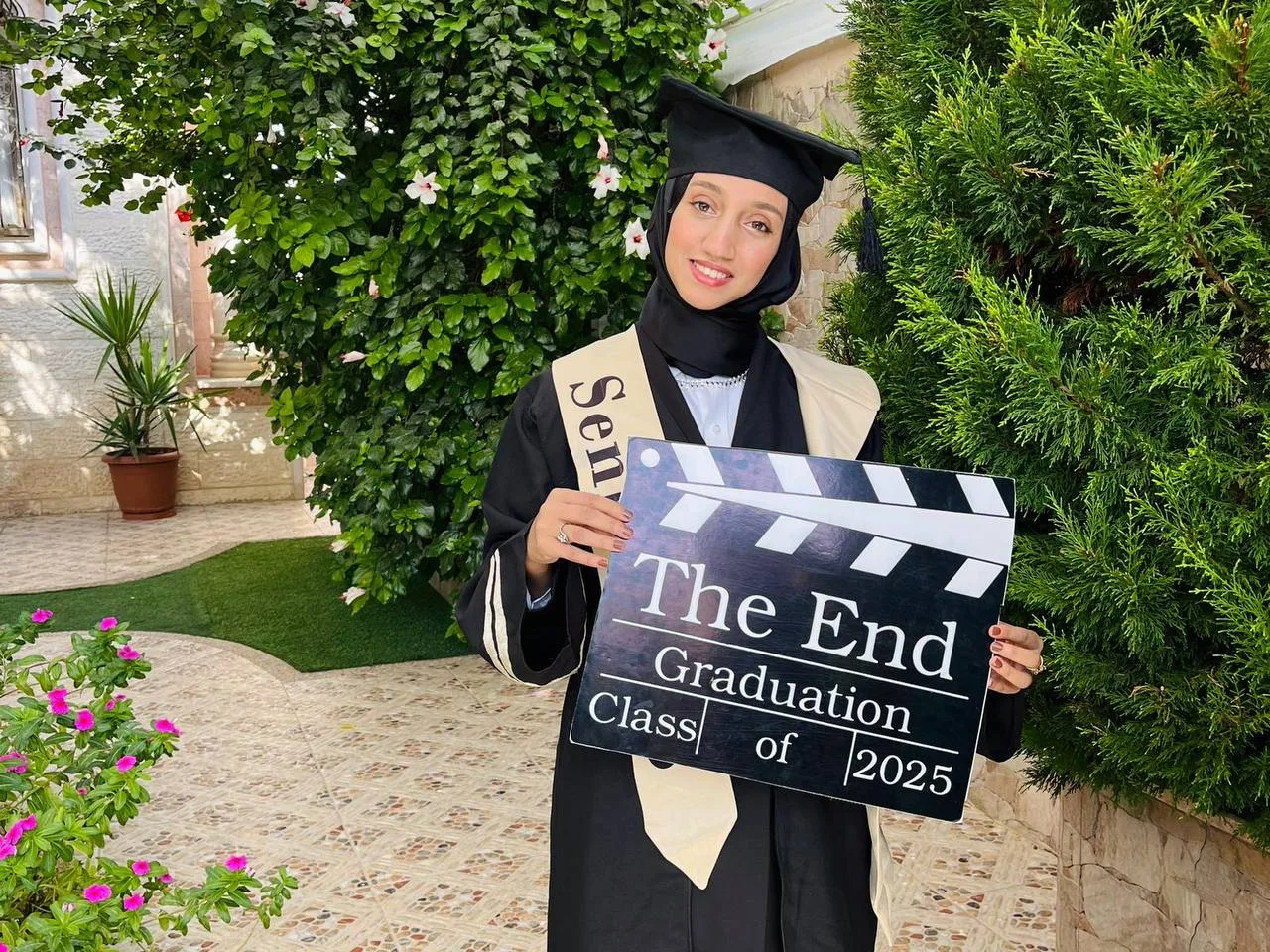 كيف تصارع جامعات غزة للبقاء؟ 24 نون بوست