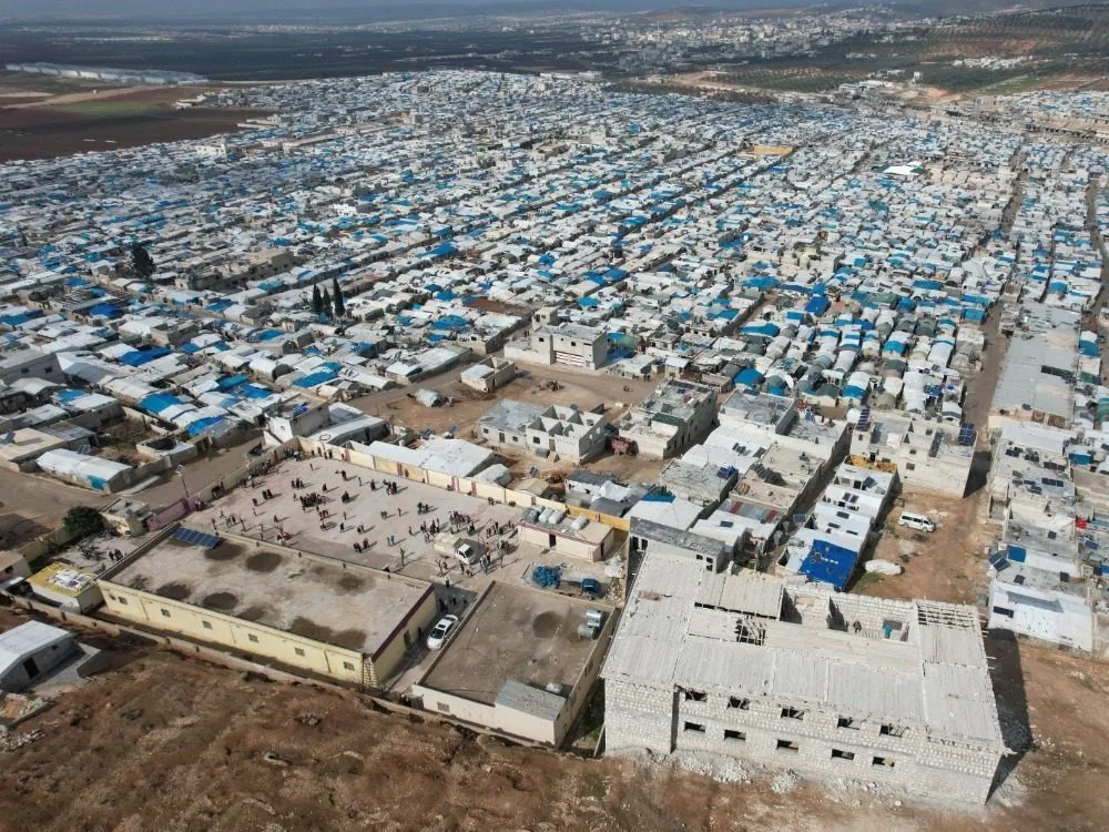 سوريا بلا مخيمات قبل 2027.. الوزارات تتحدث عن خططها 23 نون بوست