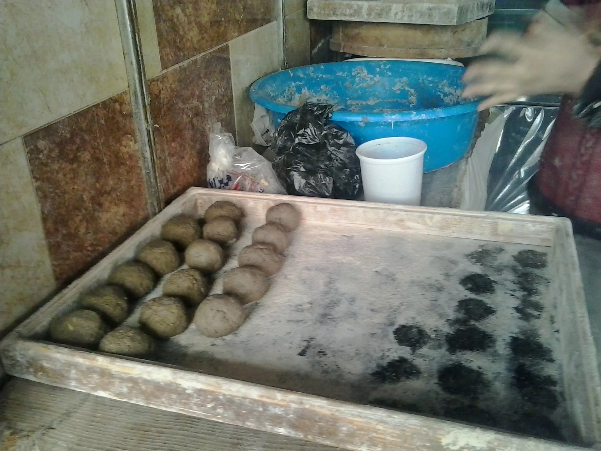 المنفوش.. تاجر حرب آخر يجري تعويمه 23 نون بوست