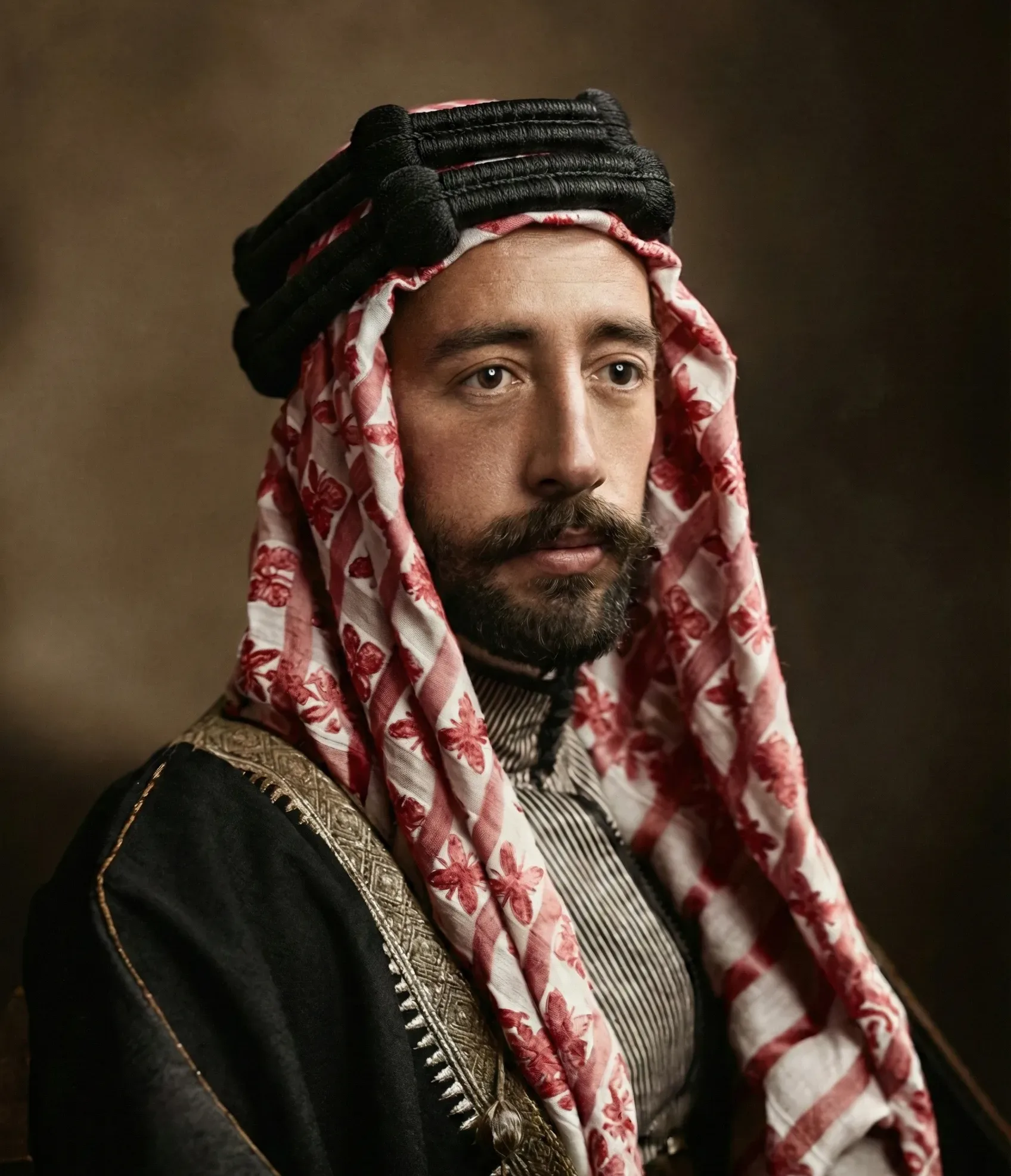 "سوريا كانت منارة للديمقراطية العربية".. حوار مع البروفيسورة إليزابيث تومسون 23 نون بوست