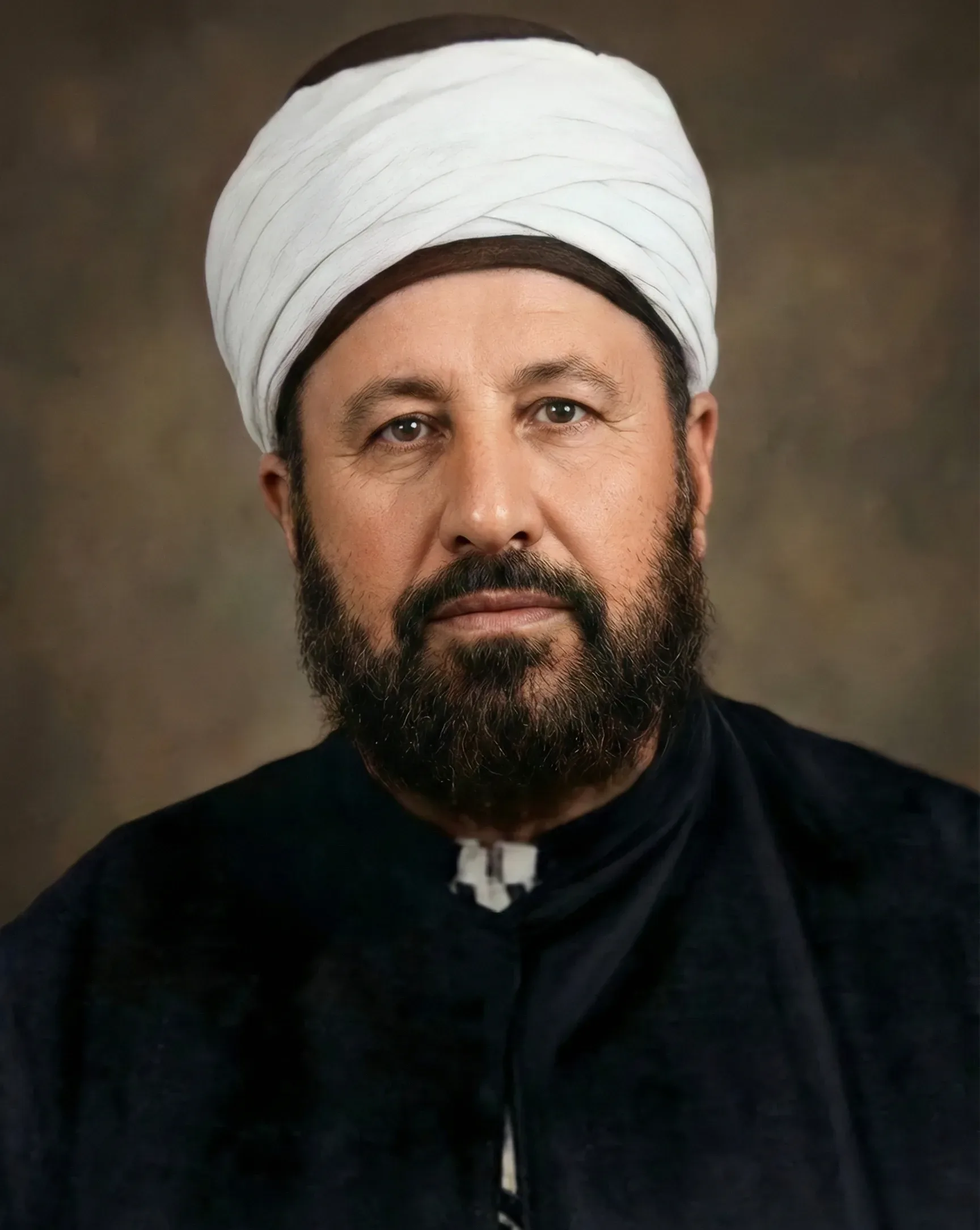 "سوريا كانت منارة للديمقراطية العربية".. حوار مع البروفيسورة إليزابيث تومسون 24 نون بوست