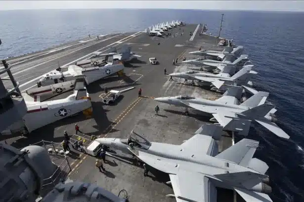 للولايات المتحدة وجود عسكري كبير في الشرق الأوسط يصل إلى نحو 50 ألف جندي