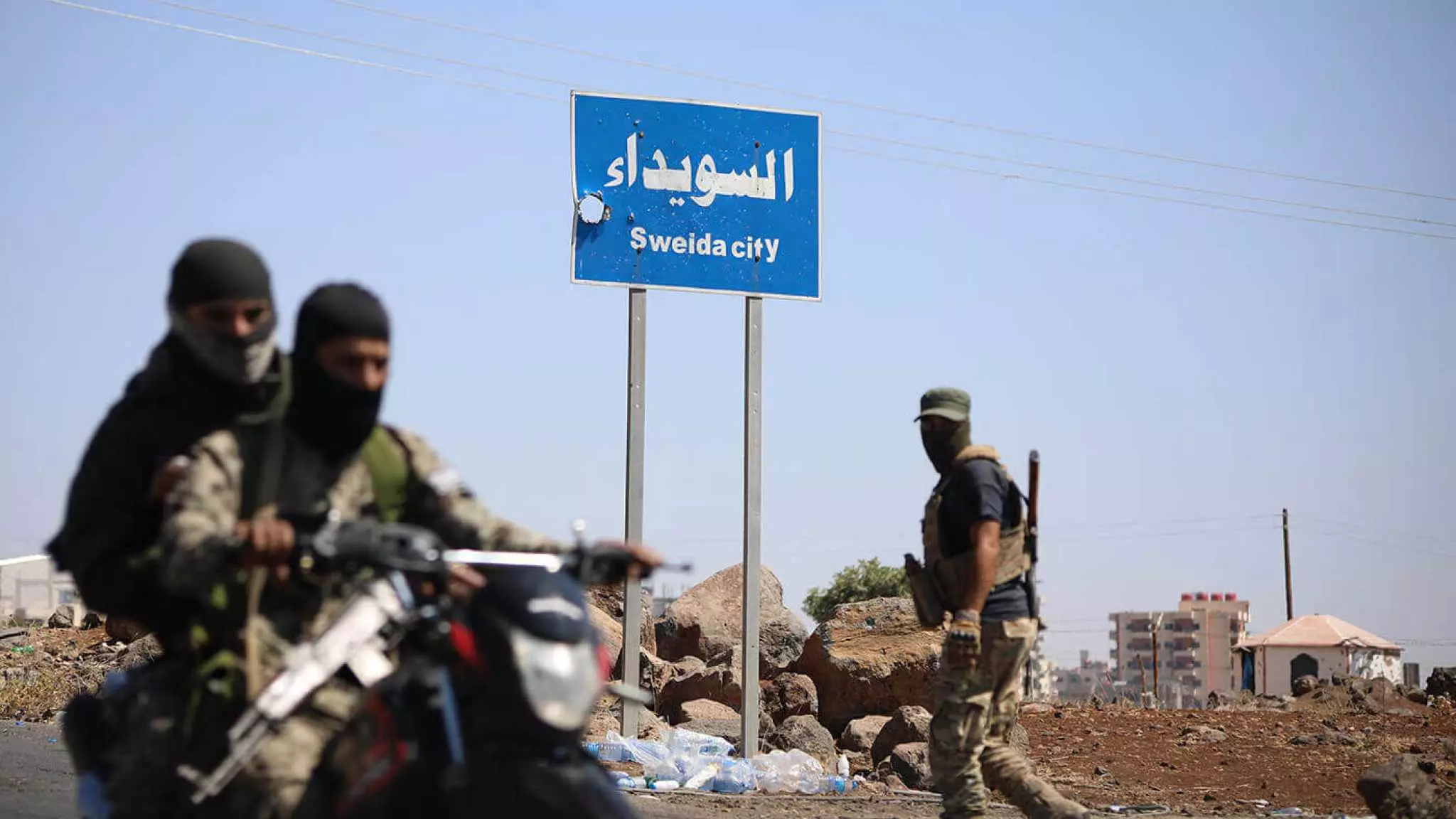 على خط النار.. هل يكون 2026 أكثر عنفًا؟ 25 نون بوست