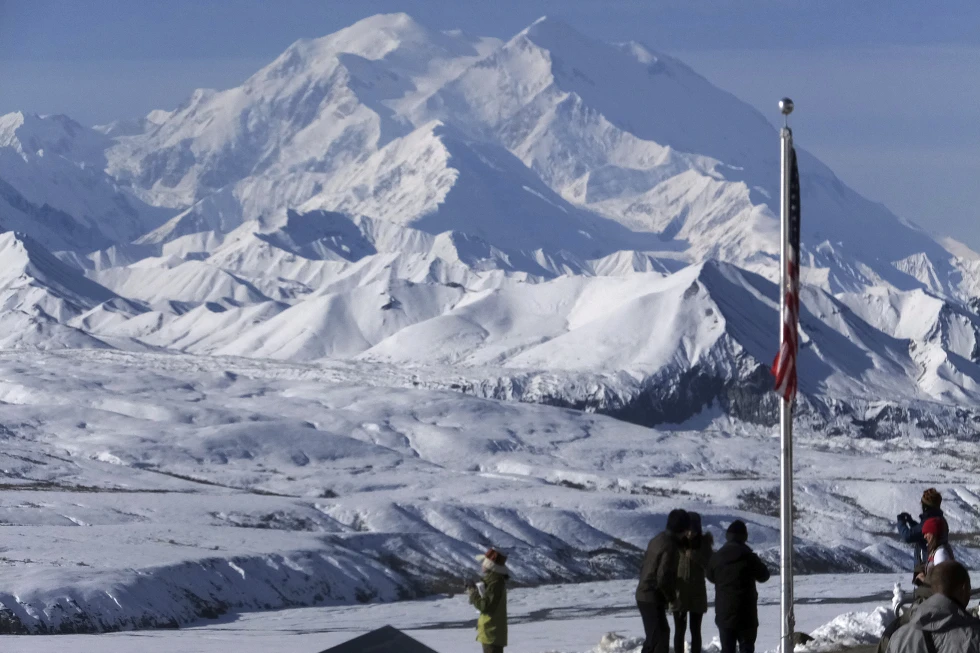 ترامب أعلن عزمه إعادة تسمية جبل دينالي في ألاسكا باسم الرئيس الأسبق ويليام ماكينلي
