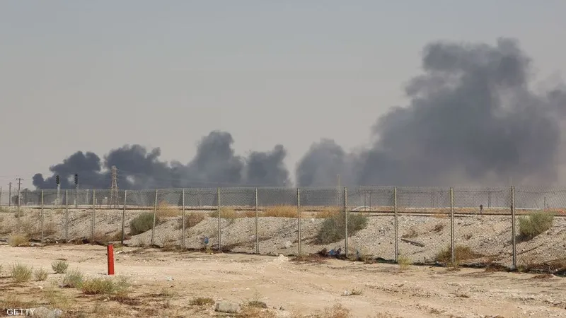 4 أسباب وراء معارضة دول الخليج توجيه ضربة لإيران 23 الهجوم على منشآت أرامكو النفطية بالسعودية عام 2019