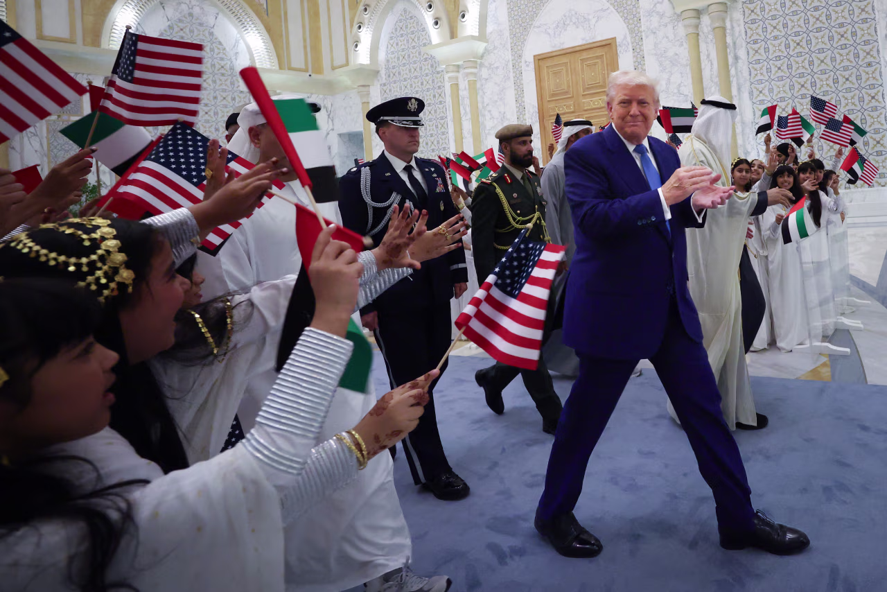 الشيخ الجاسوس يشتري حصة سرية في شركة ترامب 2 نون بوست