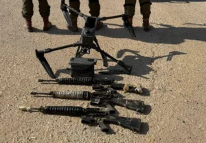 أنفاق في الجو: مسيّرات التهريب تكشف ثغرة أمنية إسرائيلية على الحدود