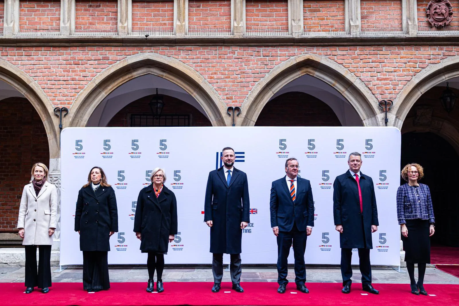 خطة أوروبية لإغراق السماء بمسيّرات رخيصة.. من المستهدف؟ 24 المنصة المشتركة المسماة E5 تشكلت بعد إعادة انتخاب دونالد ترامب عام 2024