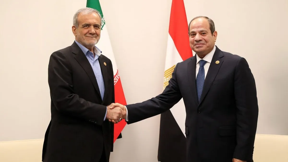 جانب من لقاء السيسي مع الرئيس الإيراني على هامش قمة "بريكس" في كازان الروسية، أكتوبر 2024