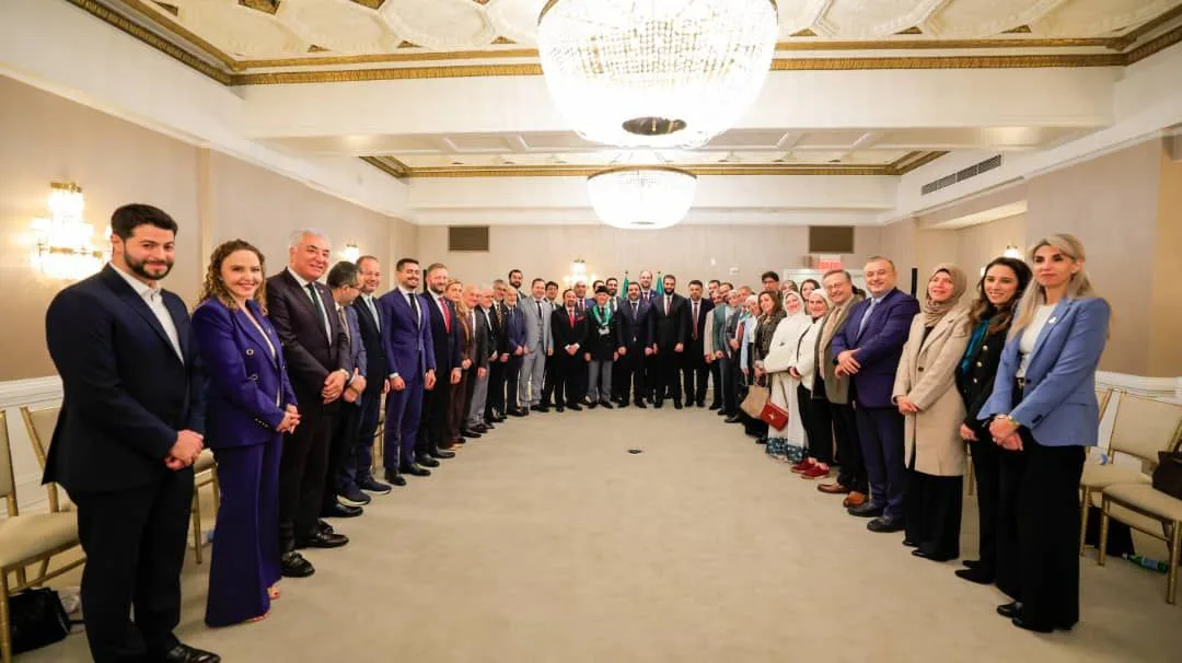 اللوبي السوري في أمريكا.. كيف تشكّل ومن يقوده داخل واشنطن؟ 27 نون بوست