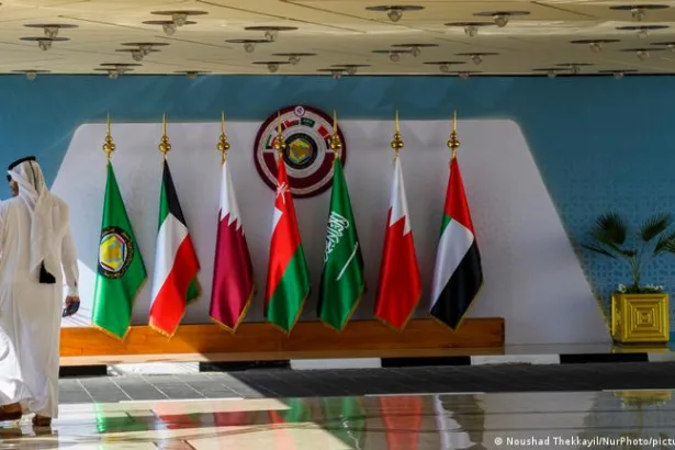 دول الخليج أبلغت واشنطن أن أي هجوم على إيران سيجرّ عواقب أمنية واقتصادية وخيمة