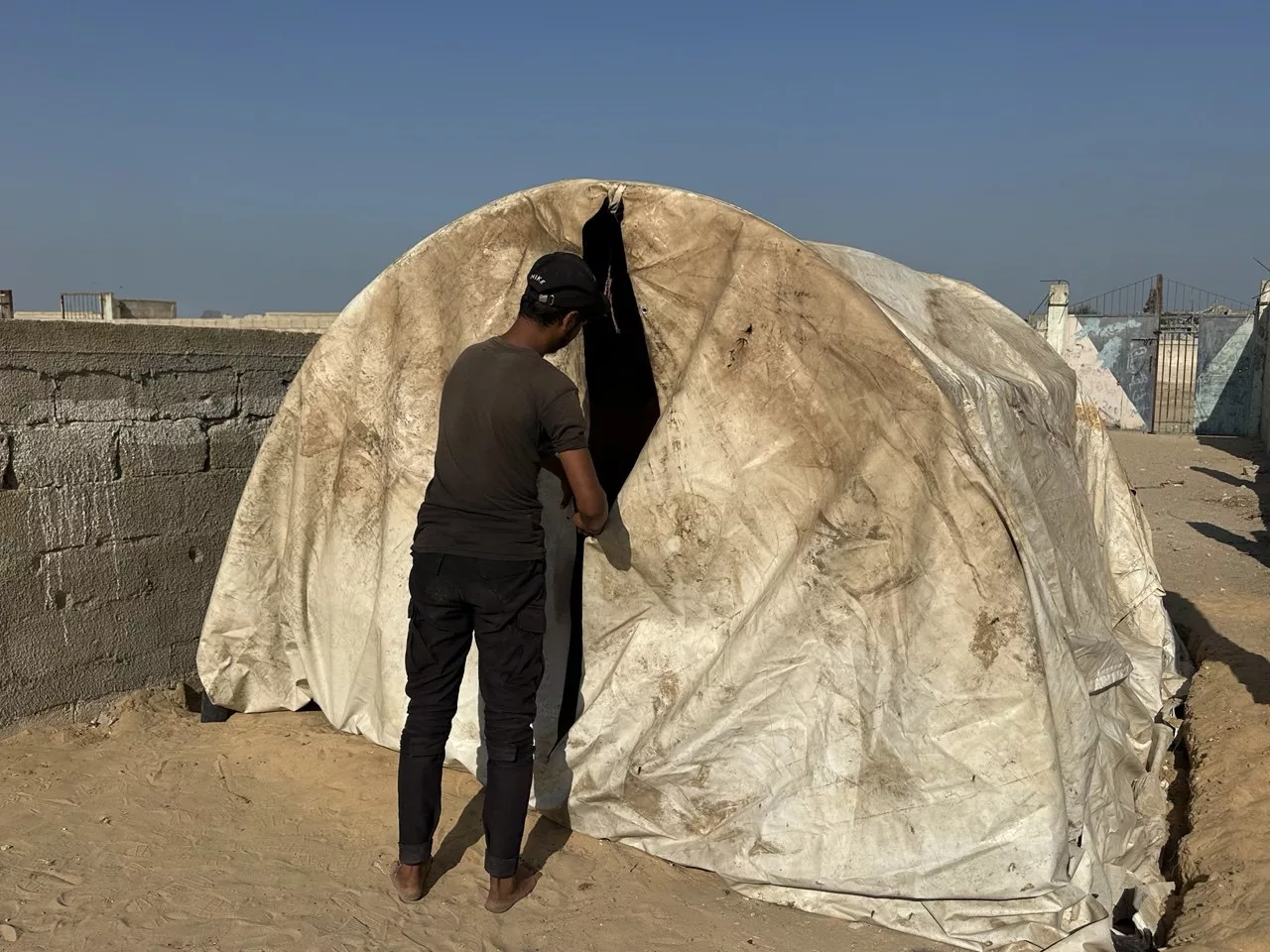 Gaza Families Grapple with the Cost of Forced Exodus 40 نون بوست