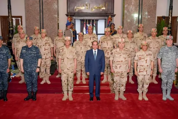 A Bottomless Fall: How El-sisi Perpetually Reproduces Egypt’s Economic Crisis