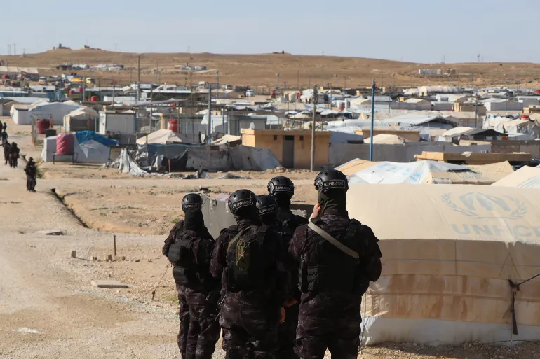 Syrian Officers Implicated as Mystery Shrouds the Evacuation of al-Hol Camp 33 نون بوست