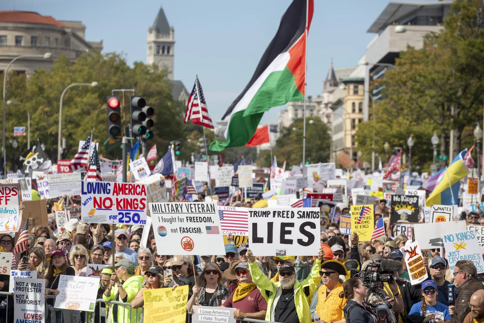 “No Kings”: A Popular Uprising to Save American Democracy from Trump 36 نون بوست